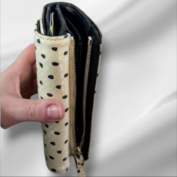 RARE Kate Spade Leather Tri~Fold Wallet Polka Dot, Black & White, NWOT - Picture 3 of 5